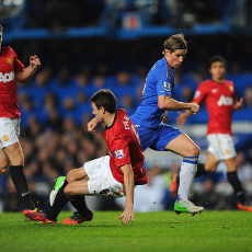 Evans Nilai Wasit Sudah Tepat Beri Kartu Merah ke Torres