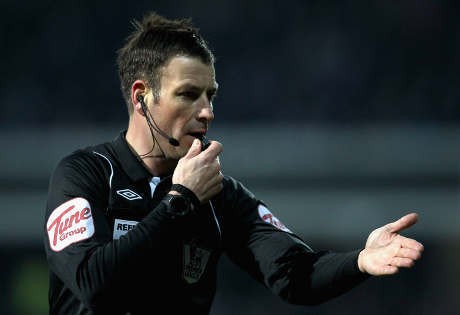 Wasit Clattenburg Siap Jalani Pemeriksaan Wasit Clattenburg Siap Jalani Pemeriksaan