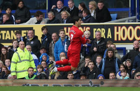 Moyes Tak Persoalkan Selebrasi Suarez