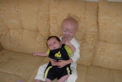 Fenomena-fenomena Aneh pada Bayi & Anak-anak