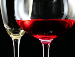 Dibanding Vodka, Red Wine Lebih Baik untuk Jantung
