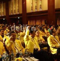 Rapat Paripurna Rapimnas Golkar Berlangsung Panas