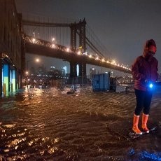 Manhattan Dilanda Banjir Akibat Topan Sandy