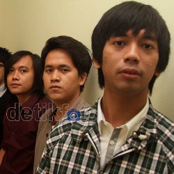 CD Nidji & dMasiv Kini Dijual di Es Teler 77