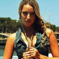 Cinta Higuain Ditolak Presenter Seksi Uruguay