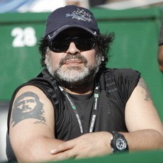 Maradona Didekati Blackburn?