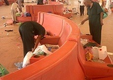 Berkah Dadakan Cleaning Service Bandara dari Jamaah Indonesia