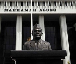 LSM Fitra: Batalkan Pengadaan Mebel Hakim Agung Rp 2,4 Miliar