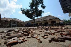 Puting Beliung Porak-porandakan Sekolah & Rumah di Denpasar
