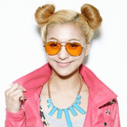 Orangtua Tak Khawatir Luna f(x) Naik Bus ke Kampus