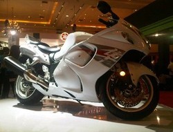 Suzuki Hayabusa Dibanderol Rp 350 Juta