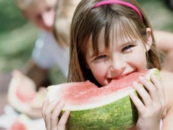Porsi Buah dan Sayur Untuk Anak Harus Diberikan Tepat