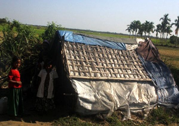 Ribuan Warga Rohingya Tinggal di Pengungsian