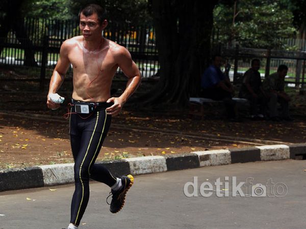 The Dragon Lari Keliling GBK