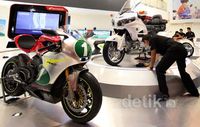 Berburu Motor Baru di JMCS 2012