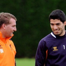 Rodgers: Kritik Takkan Bikin Suarez Hengkang