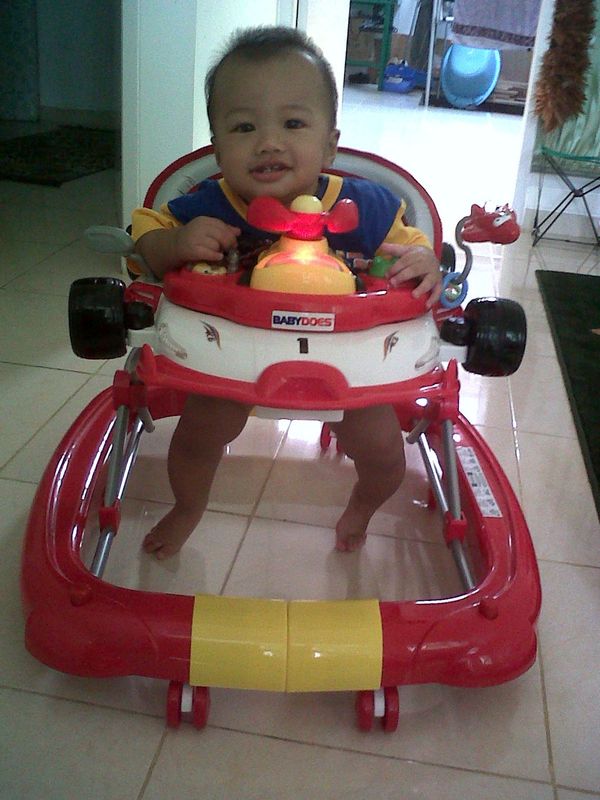 Athaya Rafa F, 10 Bulan, Lelaki