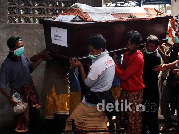 Jenazah Korban Bentrok Lampung Dikremasi
