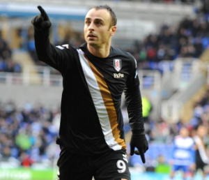 Berbatov Ingin Main Sampai Umur 40