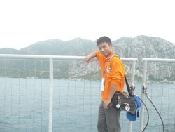 Menjelajah Laut Cina Selatan Untuk Sampai di Natuna - Kepri