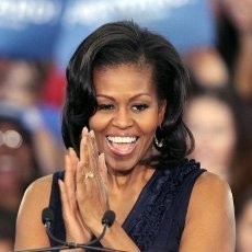 Jelang Pilpres AS, Michelle Obama Kian Bersinar