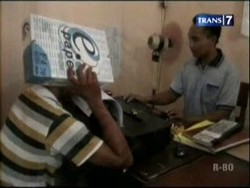 Polisi Gadungan Gagal Lamar Gadis