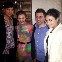 Setelah Bali, Ashton Kutcher & Mila Kunis Bulan Madu ke Australia