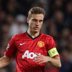 Vidic Baru Bisa Comeback Saat Natal