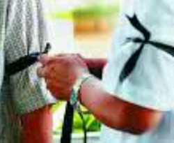 Didukung Pita Hitam, Dahlan Iskan akan Penuhi Panggilan BK DPR-RI Besok