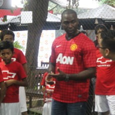 Andy Cole, dari Nobar Sampai Coaching Clinic