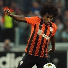 Willian Disarankan Pindah ke Arsenal, MU, atau Chelsea