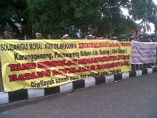 15 Warga Batang Mogok Makan Tuntut Polisi Bebaskan 5 Rekannya