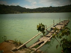 Danau Linow