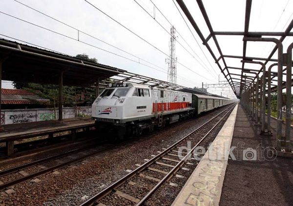 Stasiun Rawa Bebek Memprihatinkan