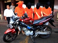 Komplotan Perampas Sepeda Motor Dibekuk