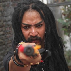 Limbad Jatuh Cinta pada Pandangan Pertama dengan Bernazir