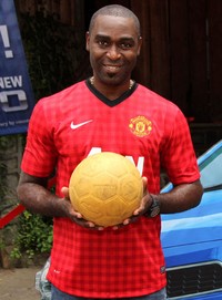Dalam kesempatan itu, Andy Cole menyakini Manchester United akan dapat menjuarai Liga Inggris musim ini. (dok Chevrolet)