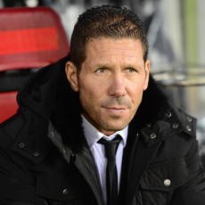 Cerita Simeone yang Sempat Protes Rivalnya Dikartu Merah