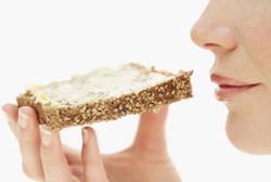 Hmm... Cium Aroma Roti yang Baru Matang Bikin Orang Lebih Ramah