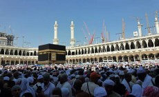 Keluhan Jamaah Soal Makanan dan Kisah Rendang Daging Rasa Semur 