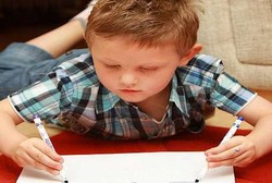 Kanker Mata Langka Bikin Kedua Tangan Bocah Ini Bergerak Bersamaan