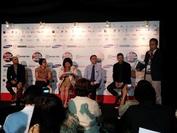 Yuk! Wisata Belanja di Jakarta Fashion Week 2012