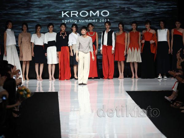Koleksi Auguste Seosastro untuk Spring Summer 2013