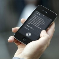 Siri akan Dibekali Kemampuan Beli Tiket Film