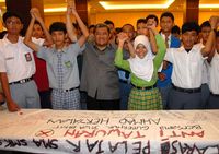 Ahmad Heryawan-Pelajar Deklarasikan Anti Tawuran