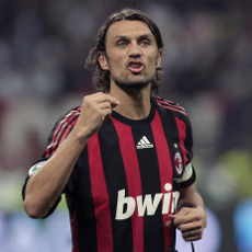Maldini (dan Pemain Belakang) Layak Dapat Ballon dOr