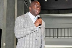 Magic Johnson, Pria yang 21 Tahun Bertahan Hidup dengan HIV