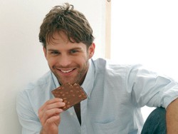 Cokelat Turunkan Resiko Stroke pada Pria