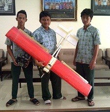 Hebat! Siswa Asal Sidoarjo Juarai Kontes Robotik Pesawat Tanpa Awak