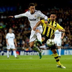 Oezil Selamatkan Madrid dari Kekalahan